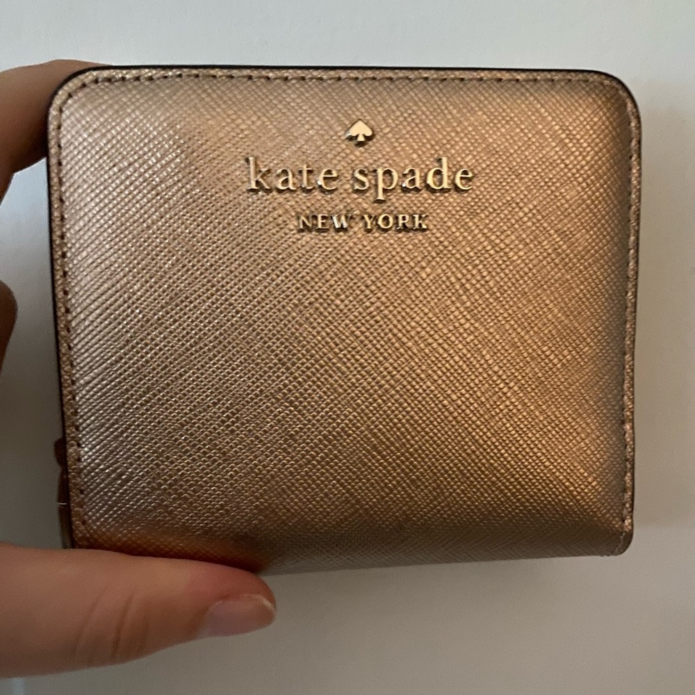 Kate Spade small bifold wallet